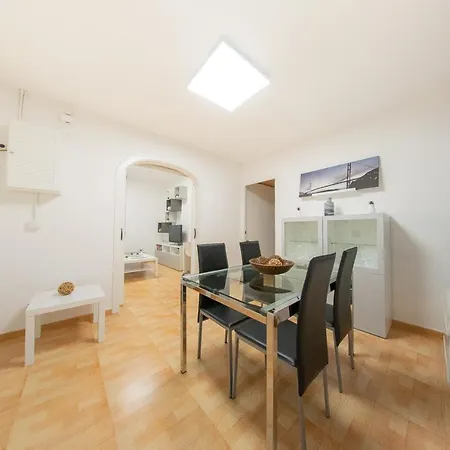 Ahllenrock Cornellà Barcelona Sud Qr Apartamento