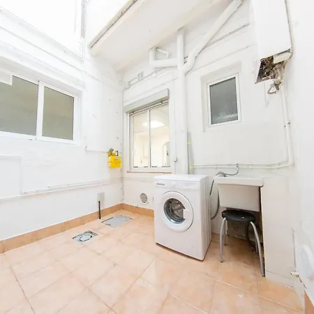 Ahllenrock Cornellà Barcelona Sud Qr Apartamento Cornellà de Llobregat