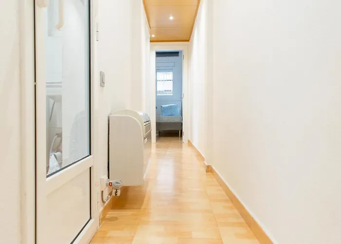 Ahllenrock Cornella - Parking Gratis- Cerca Bcn Apartment